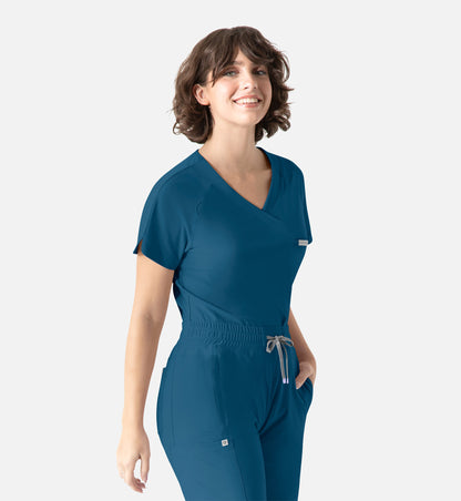 Women Maevn Embrace Luna - Tuckable Y-Neck Top 2502