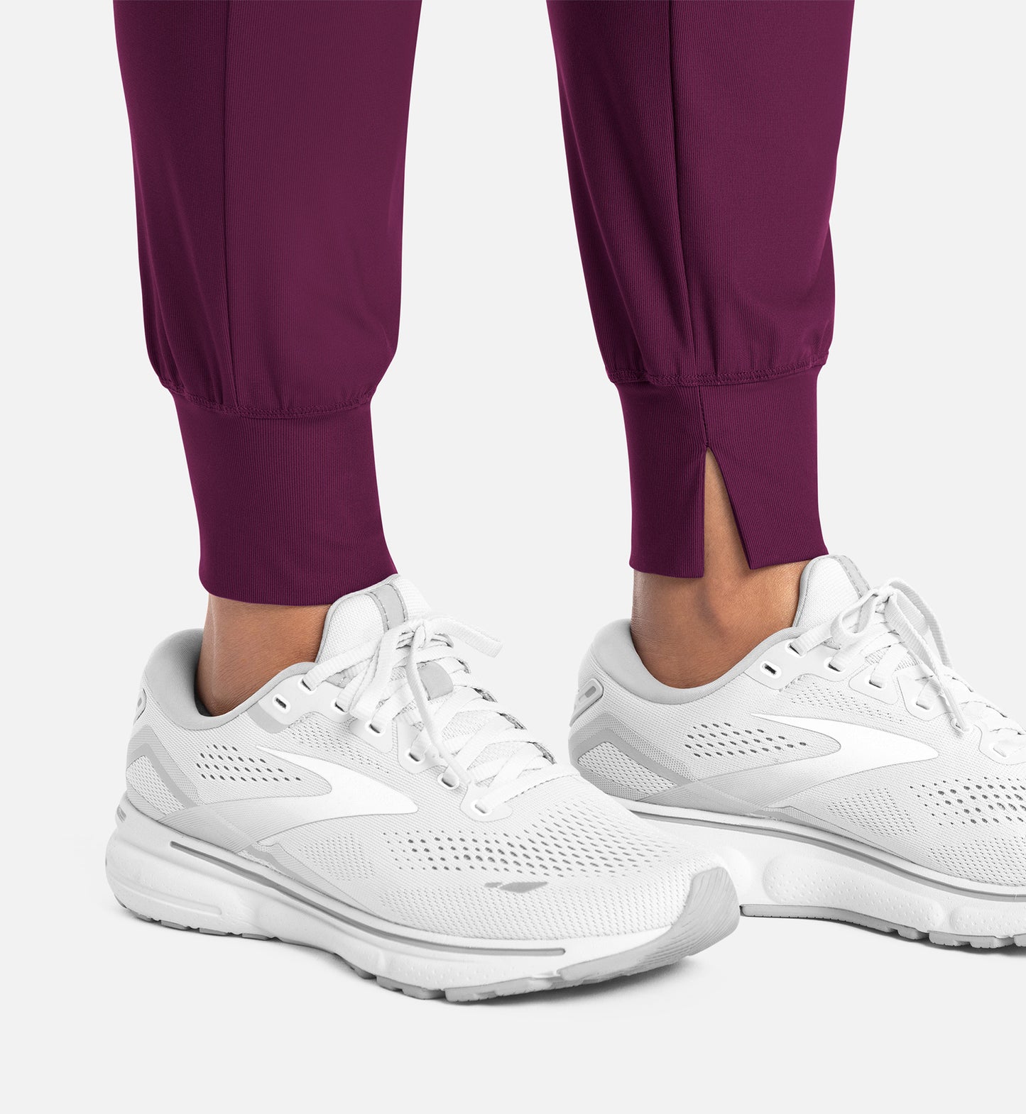 Women Maven -Embrace Nelly - Mid-Rise Jogger 2901