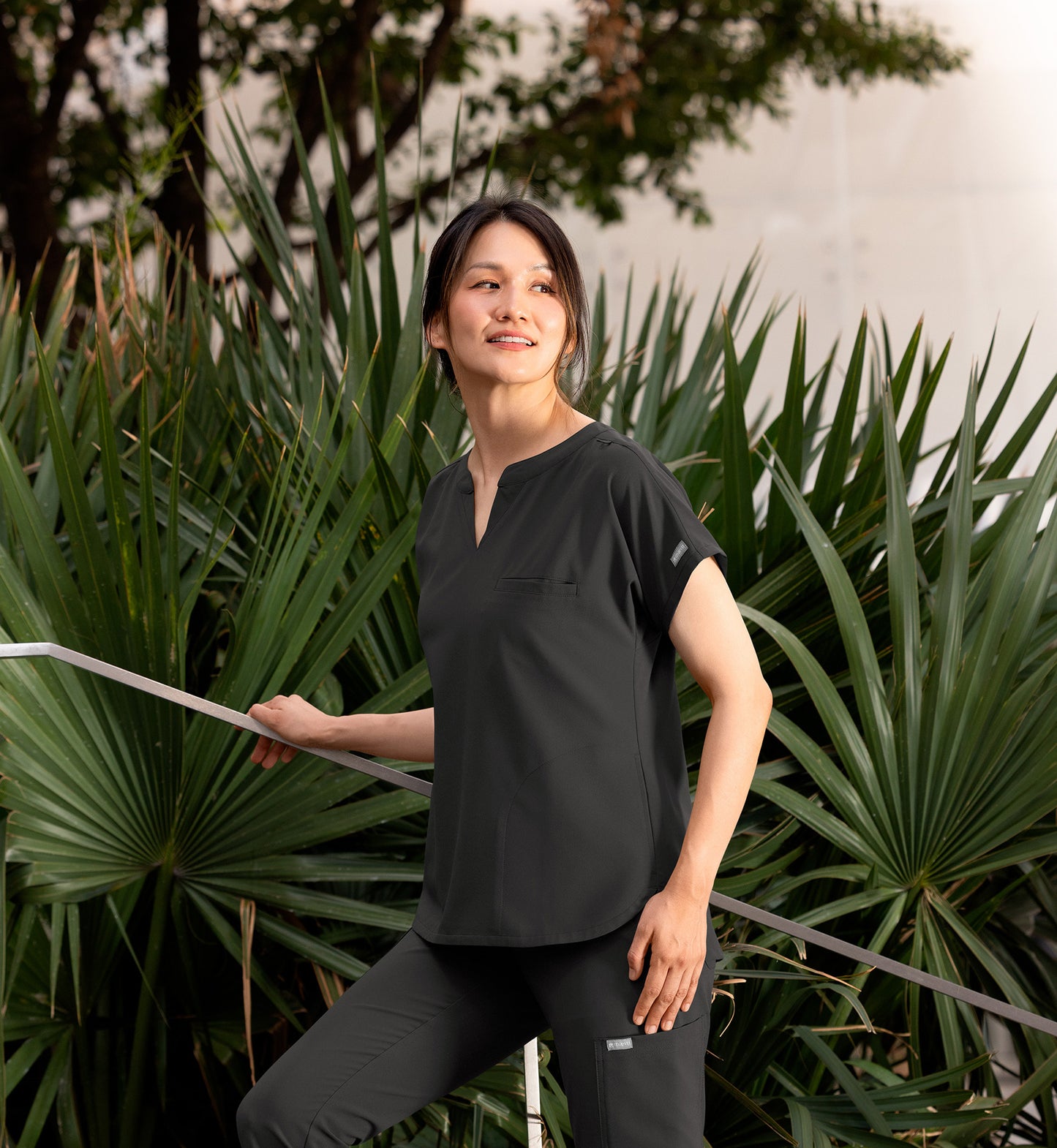 Women Maevn Momentum Tuckable Dolman Top 5003