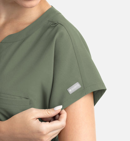 Women Maevn Momentum Tuckable Dolman Top 5003