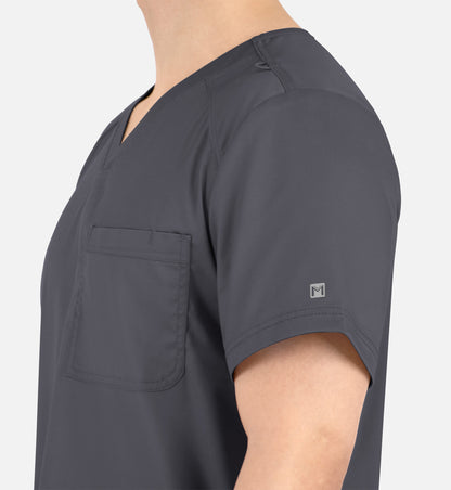 Men- Maevn Matrix Tuckable V-Neck Top 5501
