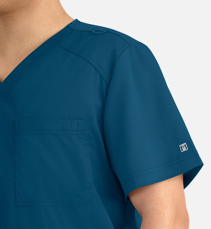 Men-Matrix 3 Pocket V-Neck Top 5502