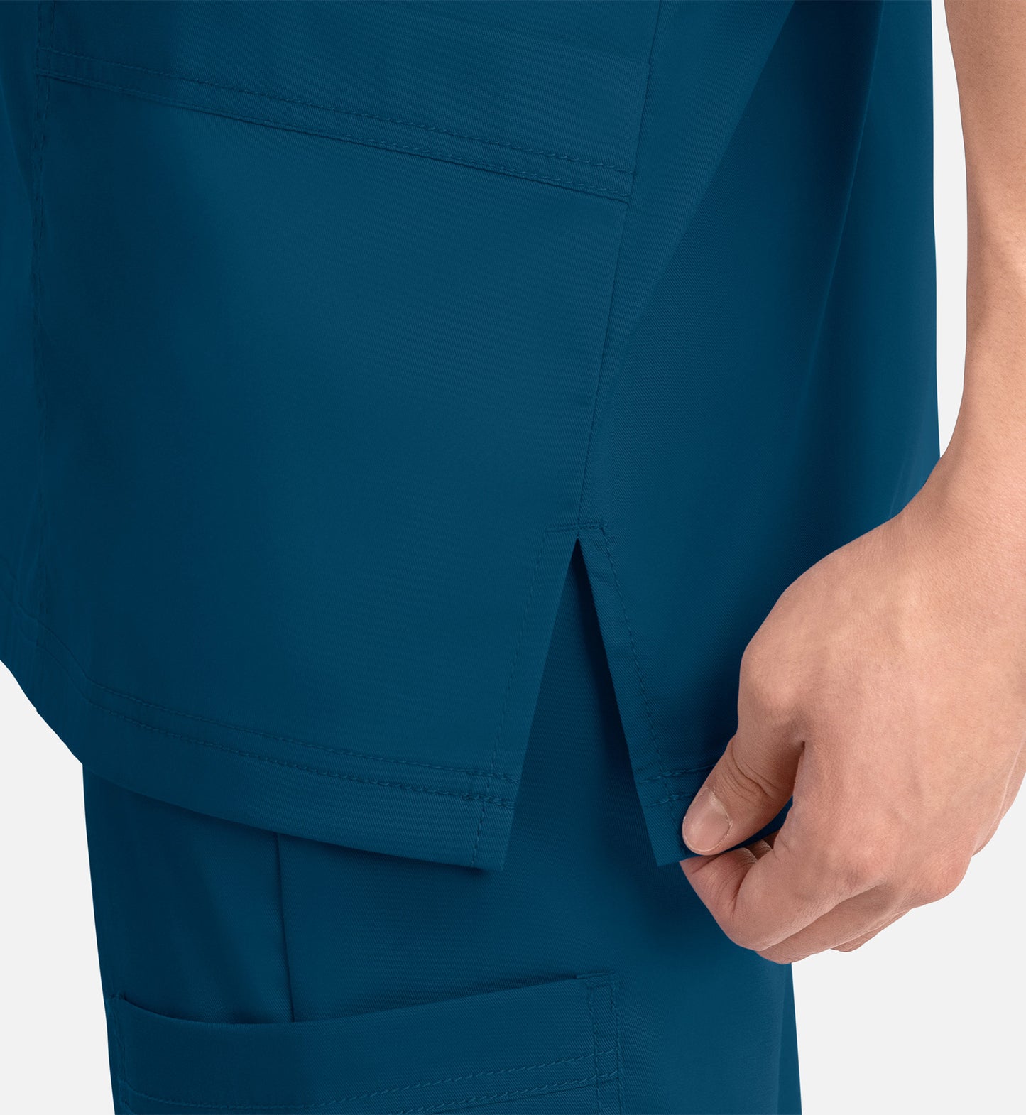 Men-Matrix 3 Pocket V-Neck Top 5502