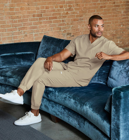 Men- Maevn Momentum  4 Pocket Banded V-Neck Top 5802