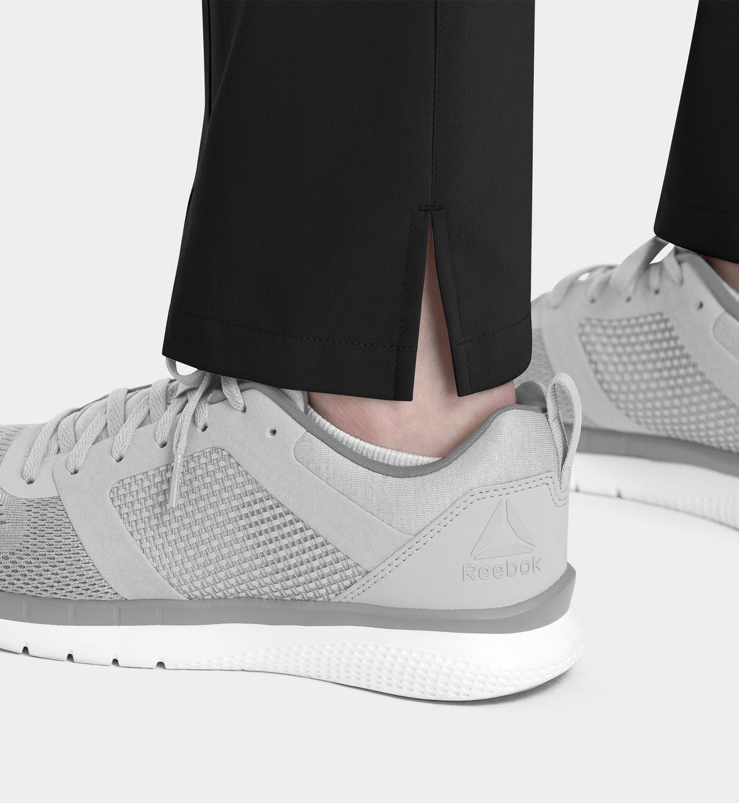 Women’s  IRG –EPIC Tapered Leg Pant 9811