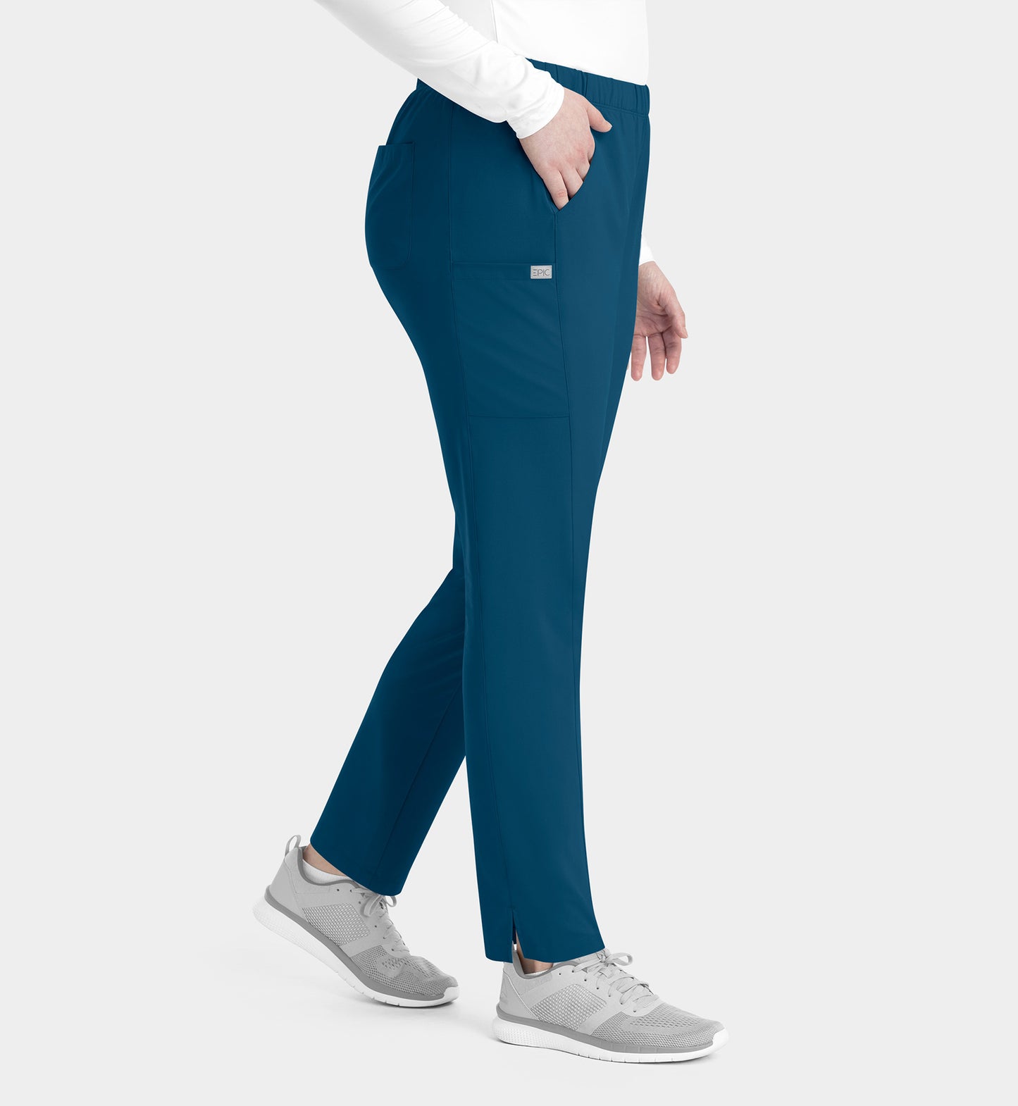Women’s  IRG –EPIC Tapered Leg Pant 9811