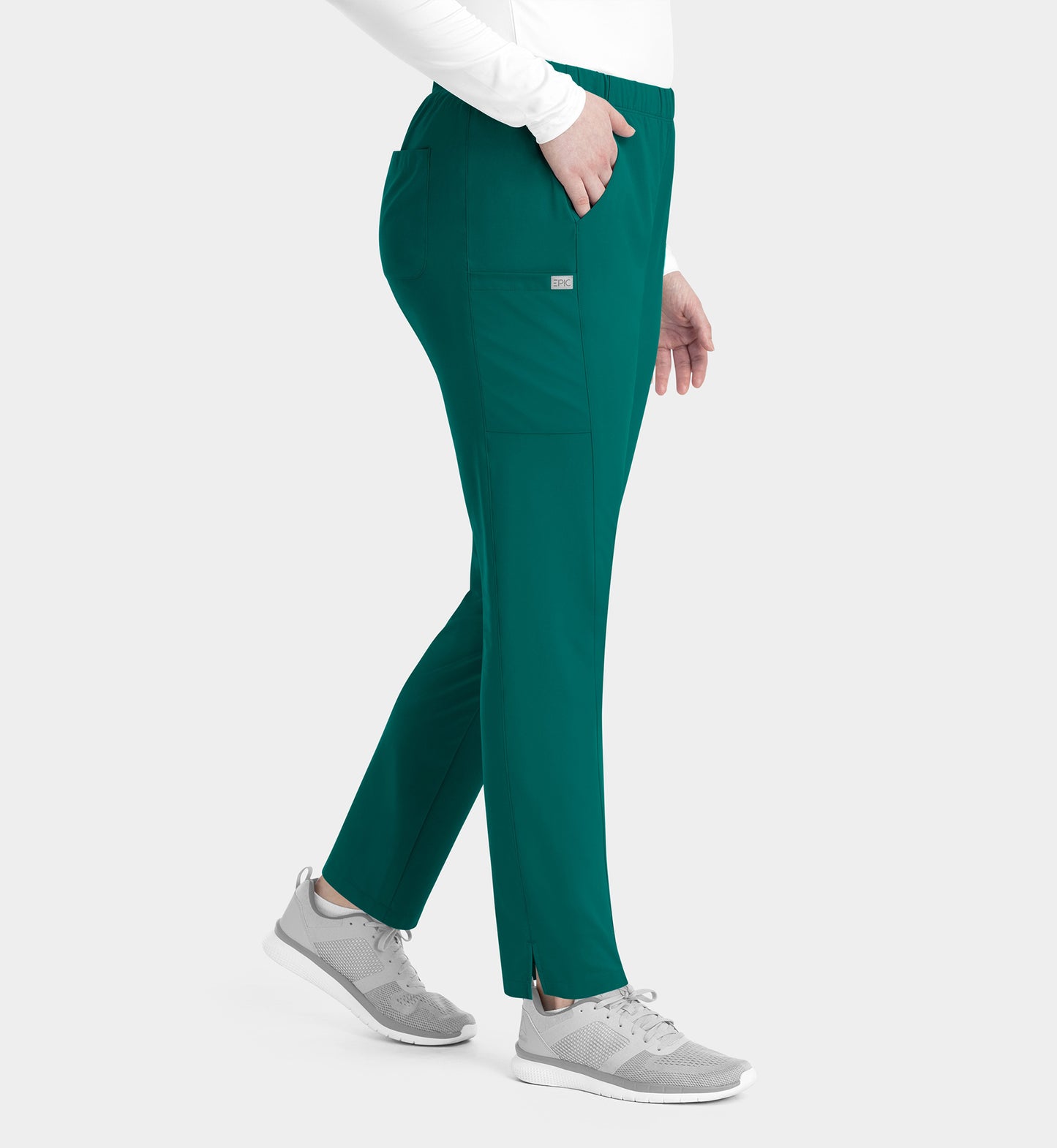 Women’s  IRG –EPIC Tapered Leg Pant 9811