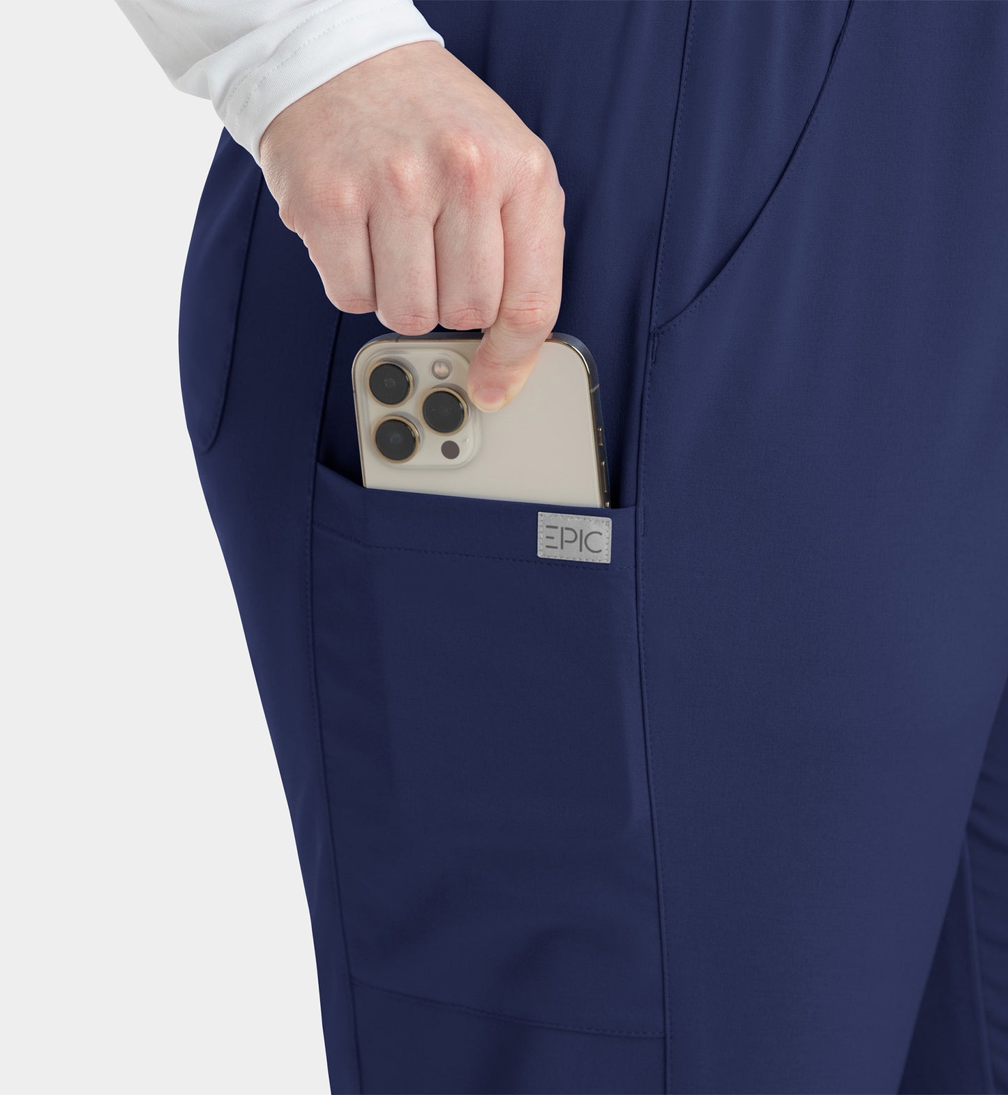 Women’s  IRG –EPIC Tapered Leg Pant 9811