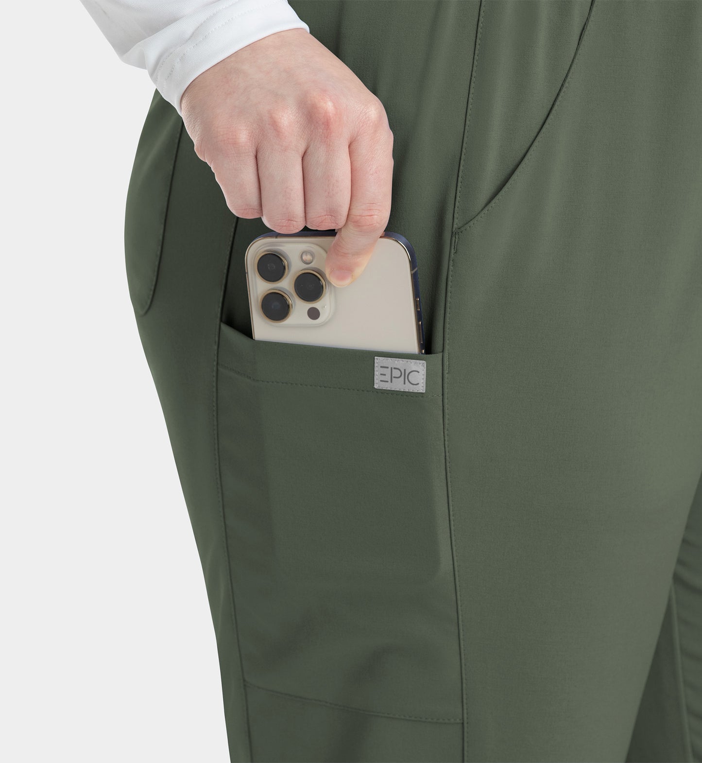 Women’s  IRG –EPIC Tapered Leg Pant 9811