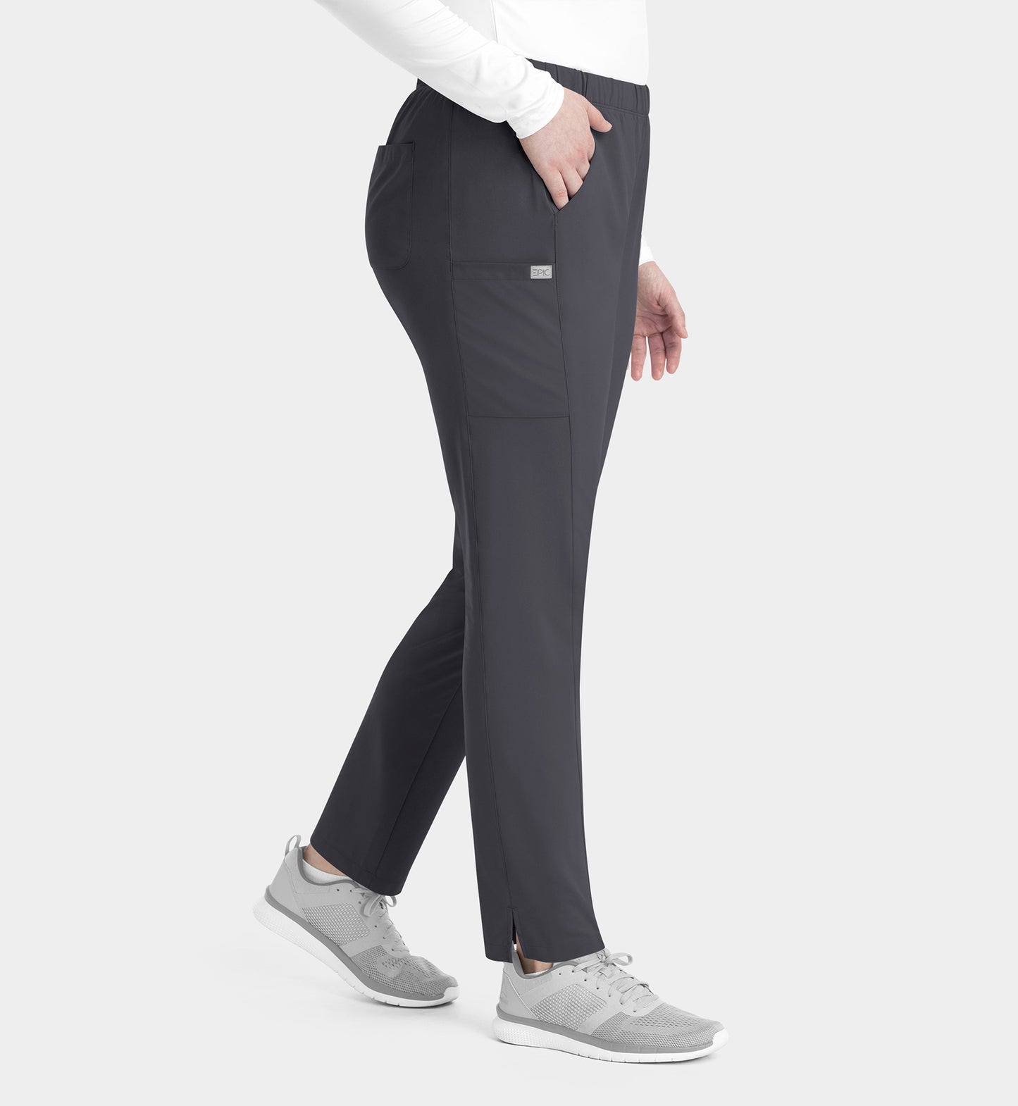 Women’s  IRG –EPIC Tapered Leg Pant 9811